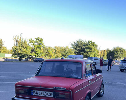 Красный ВАЗ 2106, объемом двигателя 1.5 л и пробегом 300 тыс. км за 1020 $, фото 1 на Automoto.ua
