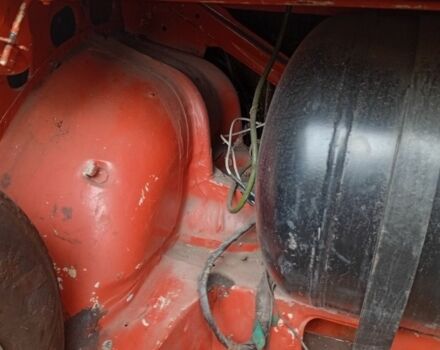 Красный ВАЗ 2106, объемом двигателя 1.5 л и пробегом 35 тыс. км за 500 $, фото 6 на Automoto.ua