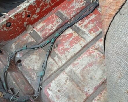 Красный ВАЗ 2106, объемом двигателя 1.5 л и пробегом 35 тыс. км за 500 $, фото 7 на Automoto.ua