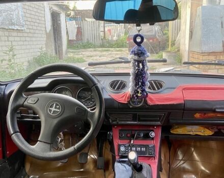 Красный ВАЗ 2106, объемом двигателя 1.3 л и пробегом 300 тыс. км за 400 $, фото 5 на Automoto.ua