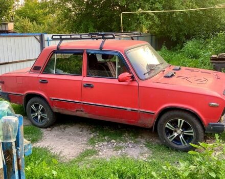 Красный ВАЗ 2106, объемом двигателя 1.3 л и пробегом 200 тыс. км за 550 $, фото 3 на Automoto.ua