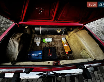 Красный ВАЗ 2106, объемом двигателя 0 л и пробегом 60 тыс. км за 946 $, фото 7 на Automoto.ua