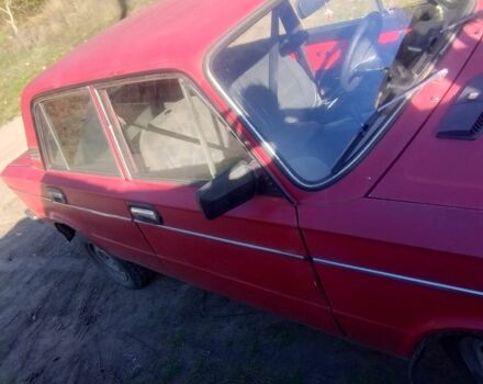 Красный ВАЗ 2106, объемом двигателя 1 л и пробегом 64 тыс. км за 574 $, фото 1 на Automoto.ua