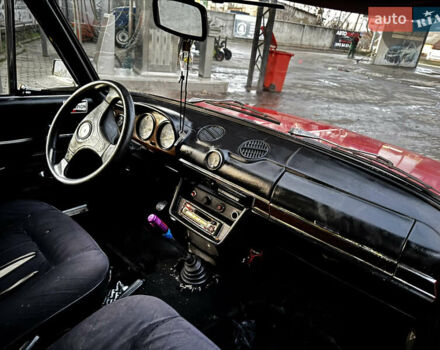 Красный ВАЗ 2106, объемом двигателя 0 л и пробегом 60 тыс. км за 946 $, фото 6 на Automoto.ua