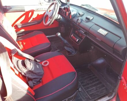 Красный ВАЗ 2106, объемом двигателя 1.3 л и пробегом 30 тыс. км за 1000 $, фото 4 на Automoto.ua