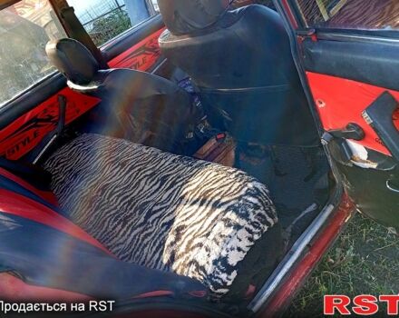 Красный ВАЗ 2106, объемом двигателя 1.3 л и пробегом 270 тыс. км за 499 $, фото 10 на Automoto.ua