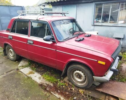 Красный ВАЗ 2106, объемом двигателя 1 л и пробегом 400 тыс. км за 761 $, фото 1 на Automoto.ua