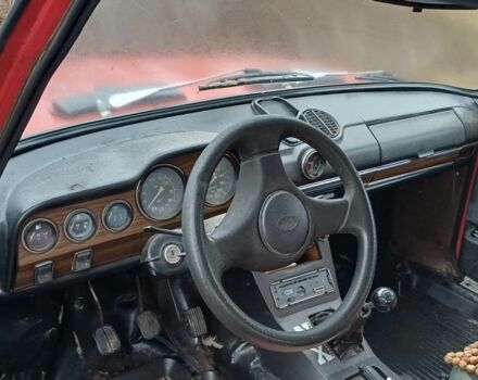 Красный ВАЗ 2106, объемом двигателя 1.3 л и пробегом 123 тыс. км за 284 $, фото 3 на Automoto.ua