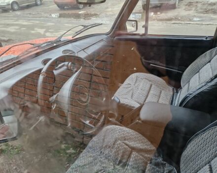 Красный ВАЗ 2106, объемом двигателя 1 л и пробегом 97 тыс. км за 950 $, фото 6 на Automoto.ua