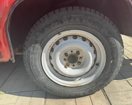 ВАЗ 2106 1990 в Днепре (Днепропетровске) на Automoto.ua Красный ВАЗ 2106, объемом двигателя 1.3 л и пробегом 191 тыс. км за 700 $, фото 3 на Automoto.ua