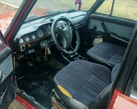 Красный ВАЗ 2106, объемом двигателя 1 л и пробегом 1 тыс. км за 369 $, фото 11 на Automoto.ua