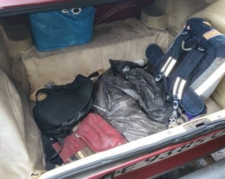 Красный ВАЗ 2106, объемом двигателя 0 л и пробегом 28 тыс. км за 900 $, фото 7 на Automoto.ua