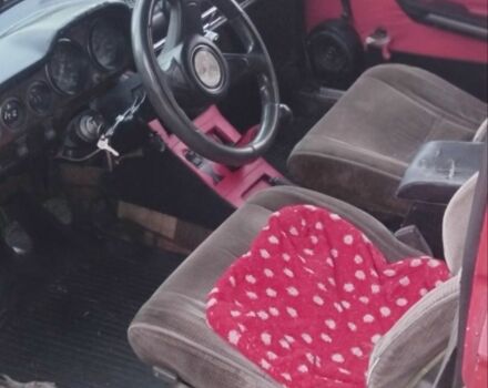 Красный ВАЗ 2106, объемом двигателя 0 л и пробегом 111 тыс. км за 358 $, фото 5 на Automoto.ua