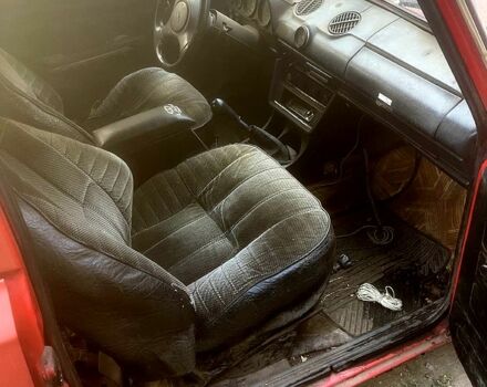 Красный ВАЗ 2106, объемом двигателя 1.3 л и пробегом 144 тыс. км за 290 $, фото 7 на Automoto.ua