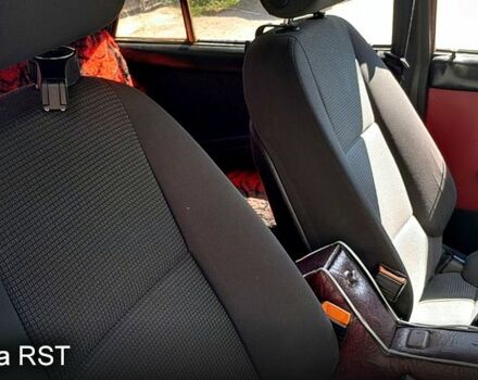 Красный ВАЗ 2106, объемом двигателя 1.3 л и пробегом 200 тыс. км за 650 $, фото 8 на Automoto.ua