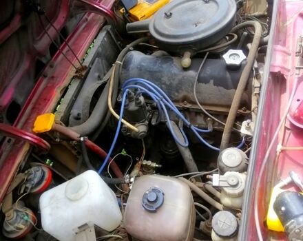 Красный ВАЗ 2106, объемом двигателя 1.6 л и пробегом 68 тыс. км за 550 $, фото 4 на Automoto.ua