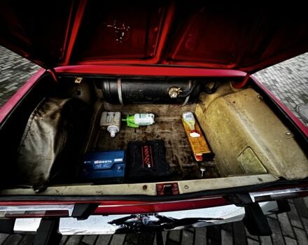 Красный ВАЗ 2106, объемом двигателя 1.5 л и пробегом 3 тыс. км за 950 $, фото 6 на Automoto.ua