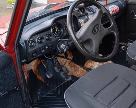 Красный ВАЗ 2106, объемом двигателя 1.6 л и пробегом 65 тыс. км за 1100 $, фото 5 на Automoto.ua