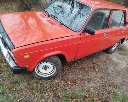 Красный ВАЗ 2106, объемом двигателя 0 л и пробегом 888 тыс. км за 592 $, фото 2 на Automoto.ua