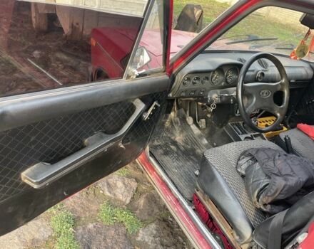 Красный ВАЗ 2106, объемом двигателя 1.6 л и пробегом 74 тыс. км за 1500 $, фото 5 на Automoto.ua