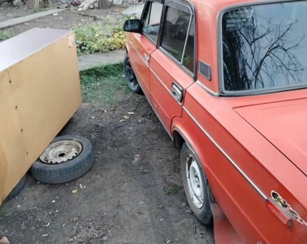 Красный ВАЗ 2106, объемом двигателя 1 л и пробегом 243 тыс. км за 728 $, фото 3 на Automoto.ua