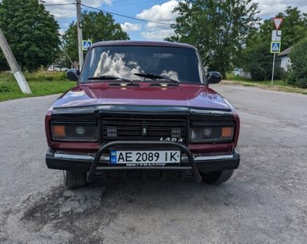 Красный ВАЗ 2106, объемом двигателя 1.5 л и пробегом 344 тыс. км за 1057 $, фото 2 на Automoto.ua