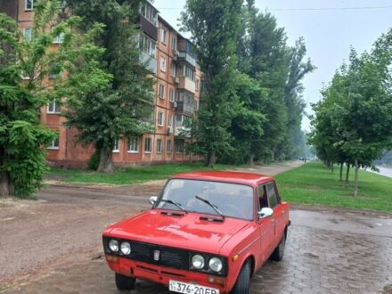 ВАЗ 2106 1980 у Кривому Розі на Automoto.ua Червоний ВАЗ 2106, об'ємом двигуна 1.3 л та пробігом 256 тис. км за 363 $, фото 1 на Automoto.ua