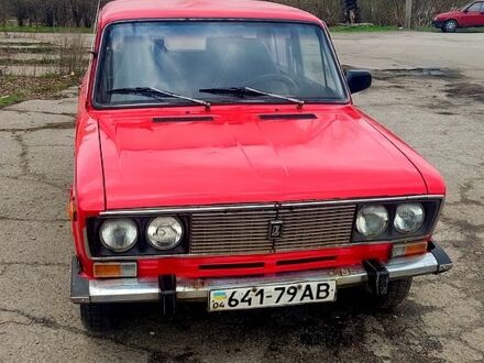 ВАЗ 2106 1981 в Желтых Водах на Automoto.ua Красный ВАЗ 2106, объемом двигателя 1.6 л и пробегом 0 тыс. км за 650 $, фото 1 на Automoto.ua