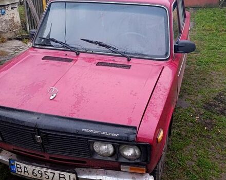 Красный ВАЗ 2106, объемом двигателя 1.5 л и пробегом 200 тыс. км за 900 $, фото 1 на Automoto.ua