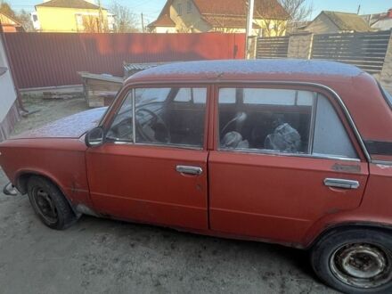 Красный ВАЗ 2106, объемом двигателя 1.2 л и пробегом 2 тыс. км за 286 $, фото 1 на Automoto.ua