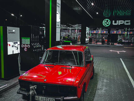 ВАЗ 2106 1986 у Дніпро (Дніпропетровську) на Automoto.ua Червоний ВАЗ 2106, об'ємом двигуна 1.5 л та пробігом 83 тис. км за 680 $, фото 1 на Automoto.ua