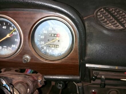 Красный ВАЗ 2106, объемом двигателя 1.3 л и пробегом 0 тыс. км за 350 $, фото 1 на Automoto.ua