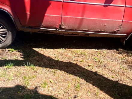 ВАЗ 2106 1989 в Софиевке на Automoto.ua Красный ВАЗ 2106, объемом двигателя 1.5 л и пробегом 0 тыс. км за 400 $, фото 1 на Automoto.ua