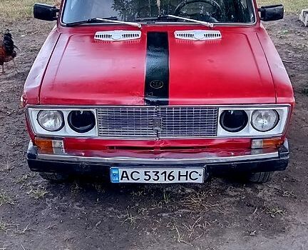 Красный ВАЗ 2106, объемом двигателя 1.3 л и пробегом 100 тыс. км за 890 $, фото 1 на Automoto.ua
