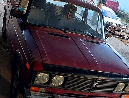 Красный ВАЗ 2106, объемом двигателя 1.5 л и пробегом 270 тыс. км за 1000 $, фото 1 на Automoto.ua