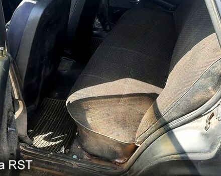 ВАЗ 2106, объемом двигателя 1.3 л и пробегом 0 тыс. км за 300 $, фото 3 на Automoto.ua