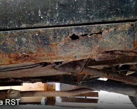 ВАЗ 2106 1991 в Яготине на Automoto.ua ВАЗ 2106, объемом двигателя 1.3 л и пробегом 0 тыс. км за 290 $, фото 4 на Automoto.ua