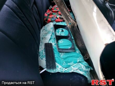 ВАЗ 2106 1986 в Киеве на Automoto.ua ВАЗ 2106, объемом двигателя 1.5 л и пробегом 0 тыс. км за 300 $, фото 1 на Automoto.ua