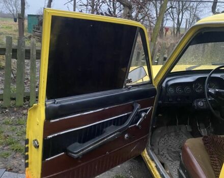 Жовтий ВАЗ 2106, об'ємом двигуна 1.5 л та пробігом 150 тис. км за 900 $, фото 3 на Automoto.ua