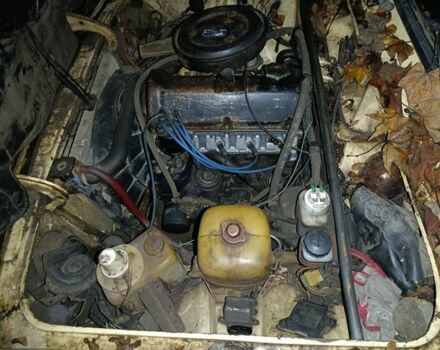 Желтый ВАЗ 2106, объемом двигателя 1.5 л и пробегом 1000 тыс. км за 355 $, фото 1 на Automoto.ua