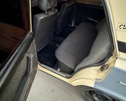 Жовтий ВАЗ 2106, об'ємом двигуна 1.3 л та пробігом 777 тис. км за 650 $, фото 3 на Automoto.ua