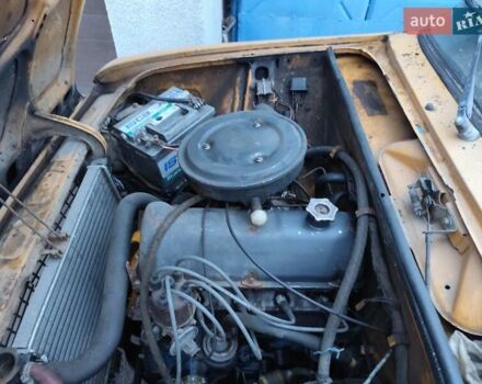 Желтый ВАЗ 2106, объемом двигателя 0 л и пробегом 300 тыс. км за 300 $, фото 3 на Automoto.ua