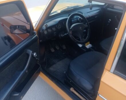 Жовтий ВАЗ 2106, об'ємом двигуна 0 л та пробігом 100 тис. км за 1427 $, фото 5 на Automoto.ua