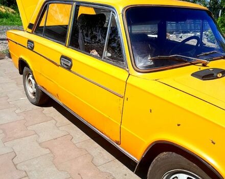 Желтый ВАЗ 2106, объемом двигателя 1.6 л и пробегом 367 тыс. км за 900 $, фото 2 на Automoto.ua