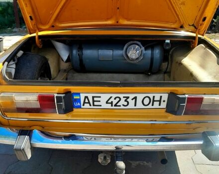 Желтый ВАЗ 2106, объемом двигателя 1.6 л и пробегом 367 тыс. км за 900 $, фото 3 на Automoto.ua