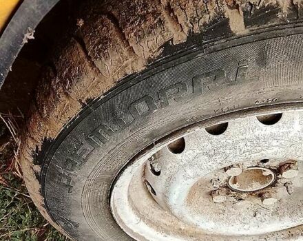 Жовтий ВАЗ 2106, об'ємом двигуна 1.6 л та пробігом 120 тис. км за 600 $, фото 3 на Automoto.ua