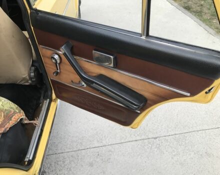 Желтый ВАЗ 2106, объемом двигателя 1.5 л и пробегом 200 тыс. км за 900 $, фото 13 на Automoto.ua