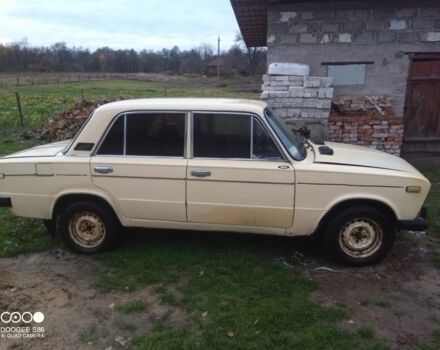 Желтый ВАЗ 2106, объемом двигателя 1.5 л и пробегом 65 тыс. км за 1000 $, фото 1 на Automoto.ua