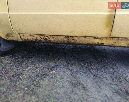 Желтый ВАЗ 2106, объемом двигателя 1.6 л и пробегом 25 тыс. км за 500 $, фото 3 на Automoto.ua