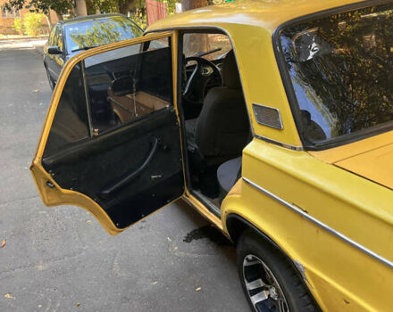 Желтый ВАЗ 2106, объемом двигателя 1.29 л и пробегом 200 тыс. км за 500 $, фото 4 на Automoto.ua